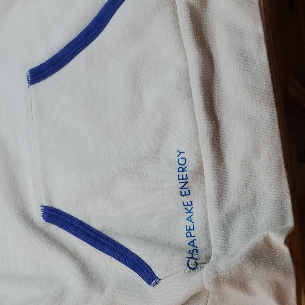 Alternative Earth Shirt - Picture 5 of 10